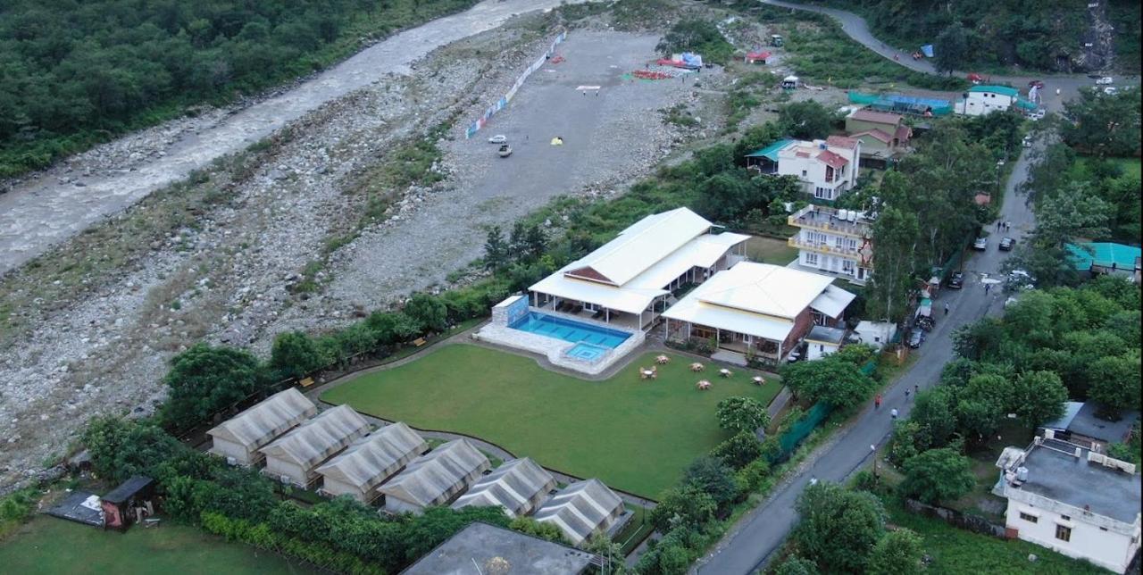 Rāipur Four Banyans Spirit & Nature Resort מראה חיצוני תמונה