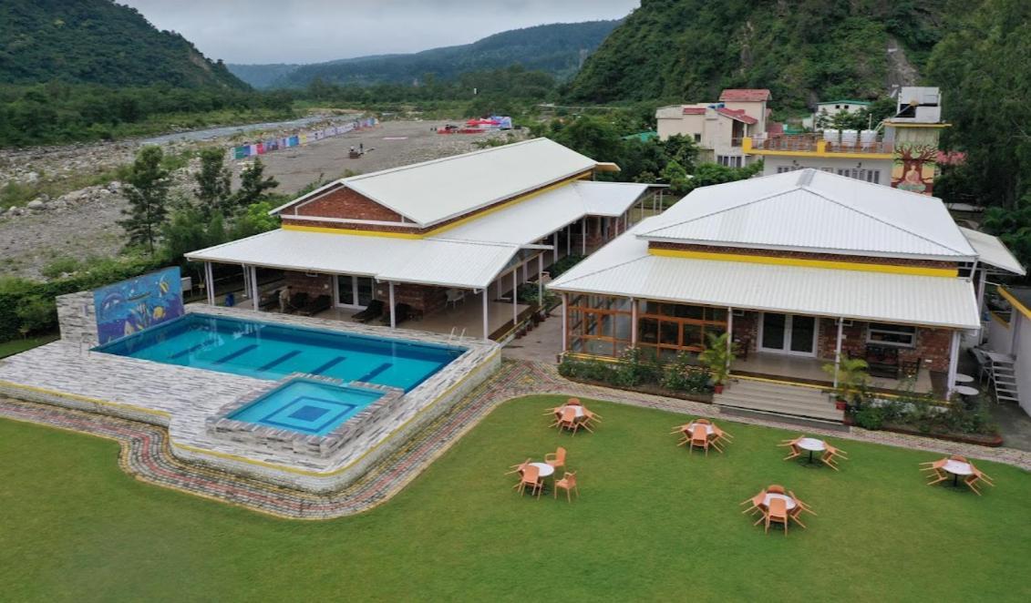 Rāipur Four Banyans Spirit & Nature Resort מראה חיצוני תמונה