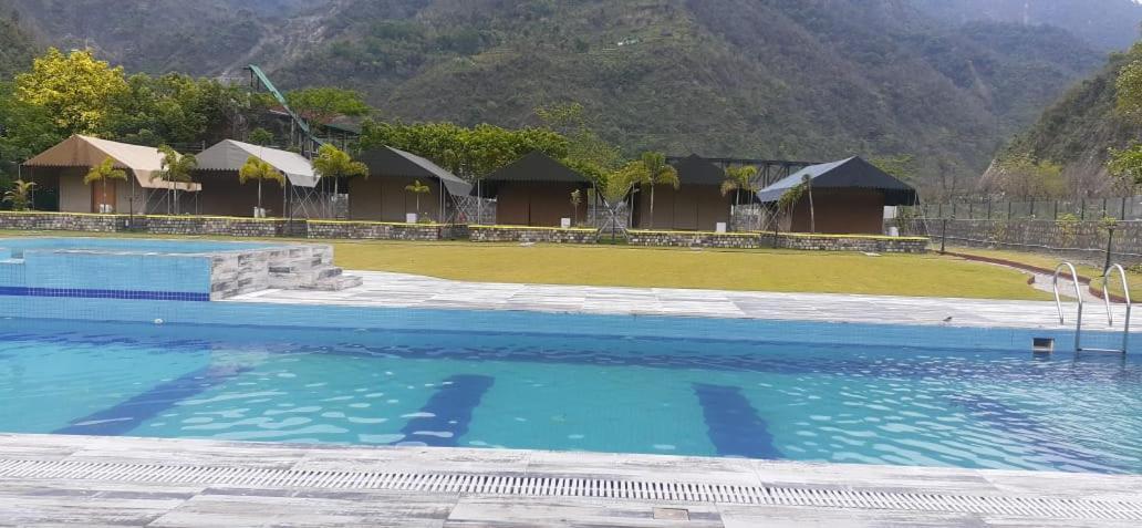 Rāipur Four Banyans Spirit & Nature Resort מראה חיצוני תמונה
