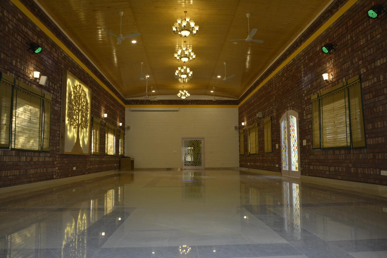 Rāipur Four Banyans Spirit & Nature Resort מראה חיצוני תמונה