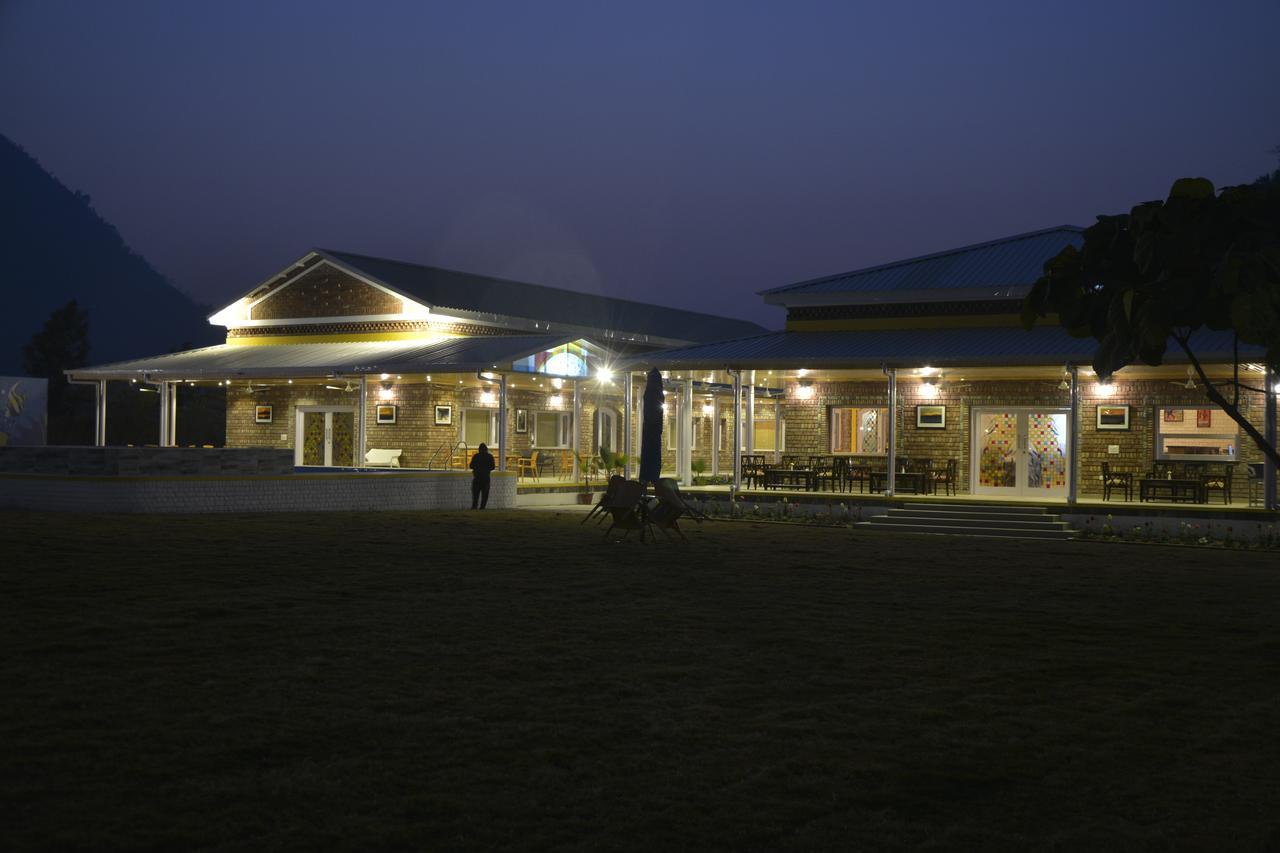 Rāipur Four Banyans Spirit & Nature Resort מראה חיצוני תמונה