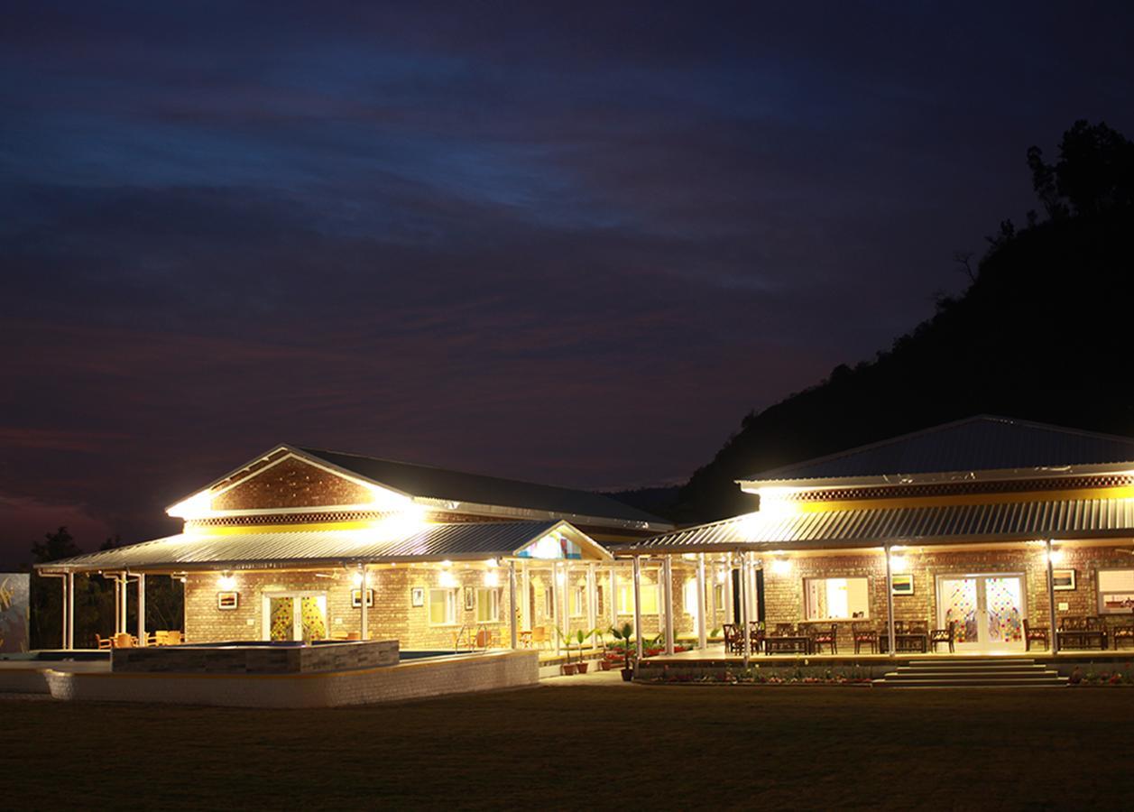 Rāipur Four Banyans Spirit & Nature Resort מראה חיצוני תמונה
